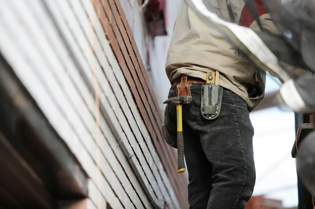 Is your Complex suffering from a leaky maintenance, repair and replacement plan?