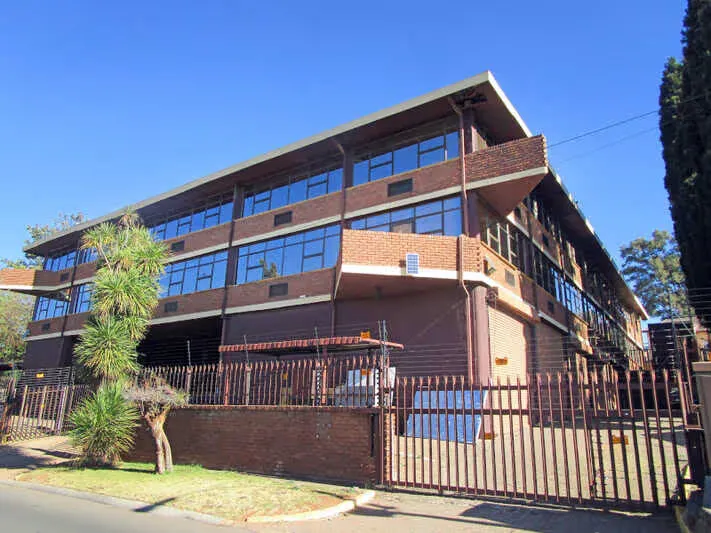 Strategic Property Investments up for Auction: High Street Auctions' February 2025 Sale offers prime opportunities